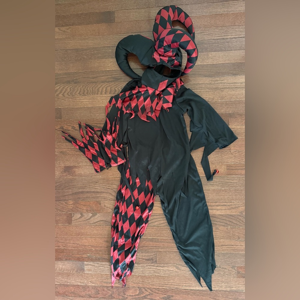 Kids Evil Jester Costume in Black and Red